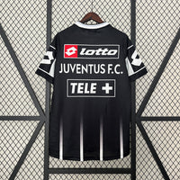 Camiseta Retro Juventus Black 00/01