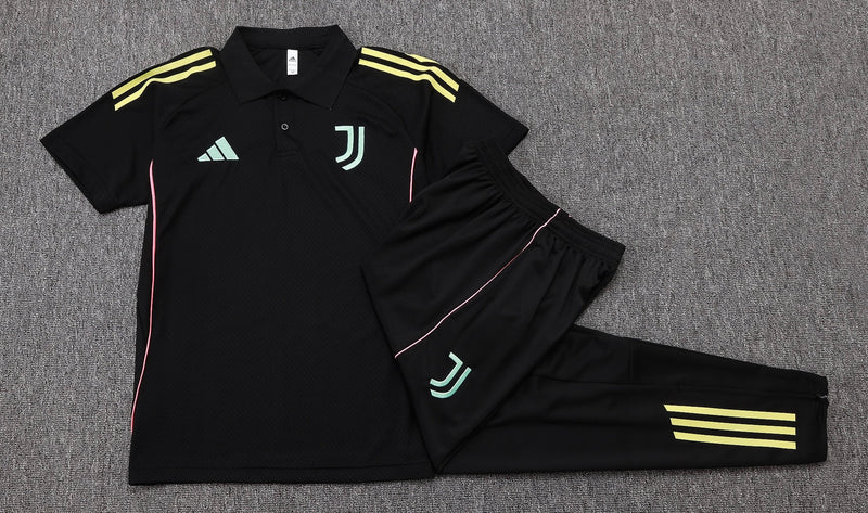 Camiseta y pantalón Juventus 25/26