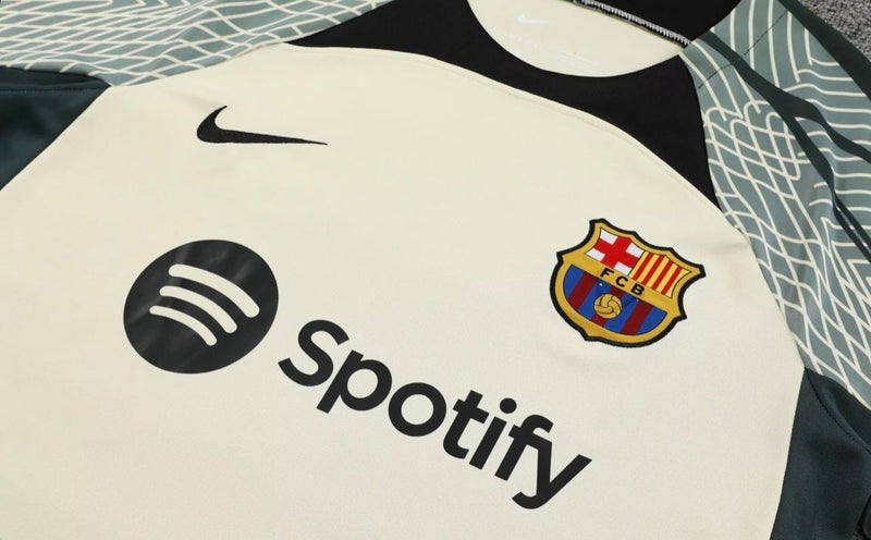 Camiseta y Pantanoles Cortos Barcelona 23/24