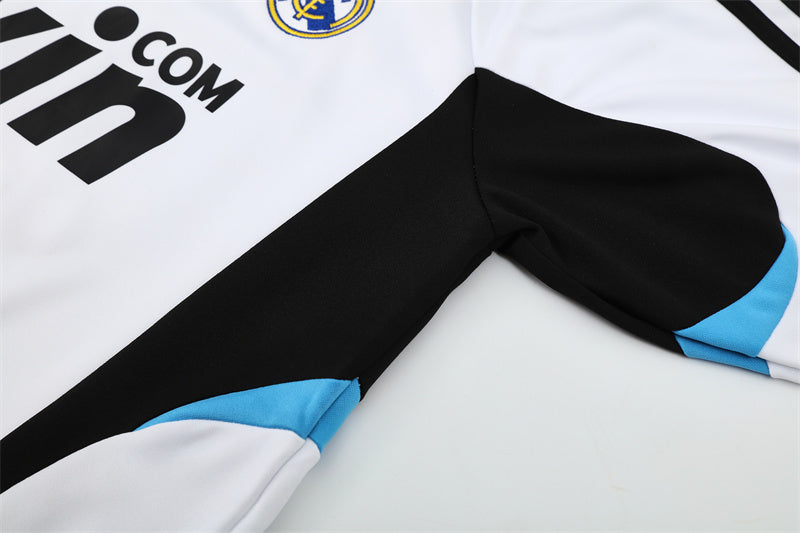 Camiseta de entrenamiento retro de manga larga del Real Madrid 08/09
