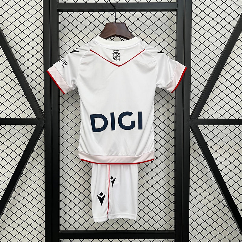 Camisetas y Pantalones Cortos Niños Osasuna Third 25/26