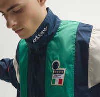 Chaqueta y pantalón impermeables Italia EQT 2026