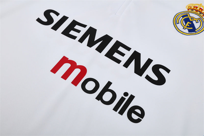 Camiseta de entrenamiento retro de manga larga del Real Madrid 03/04