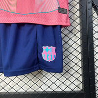 Camiseta y Pantalón Corto Niño FC Barcelona Edición Especial