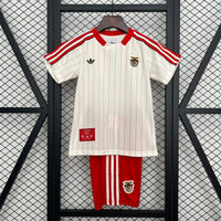 Camiseta y Pantanoles Cortos Niño Benfica edición especial 25/26