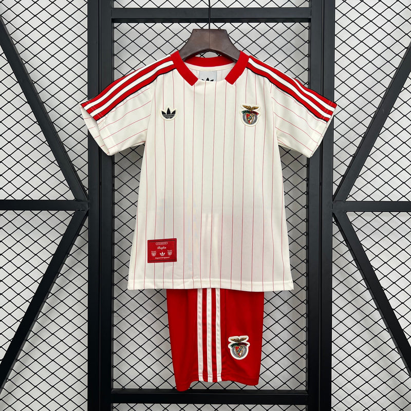 Camiseta y Pantanoles Cortos Niño Benfica edición especial 25/26