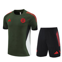 Camisa e Pantalones Cortos para Niño Bayern 25/26