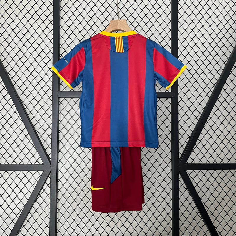 Camiseta y Pantalón Corto Niño FC Barcelona Retro Home 10/11