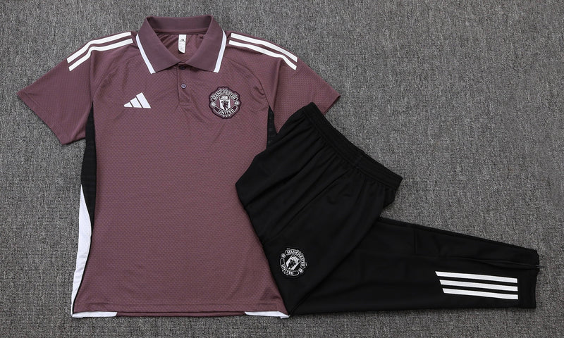 Camiseta y pantalón Manchester United 25/26