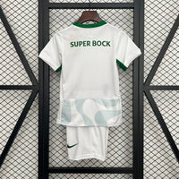 Camiseta y Pantanoles Cortos Niño Sporting Away 25/26