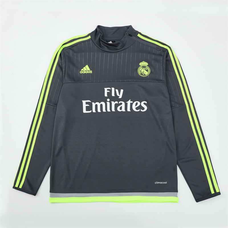Camiseta de entrenamiento retro de manga larga del Real Madrid 15/16