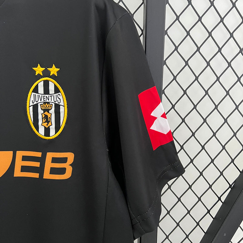 Camiseta Retro Juventus Away 01/02
