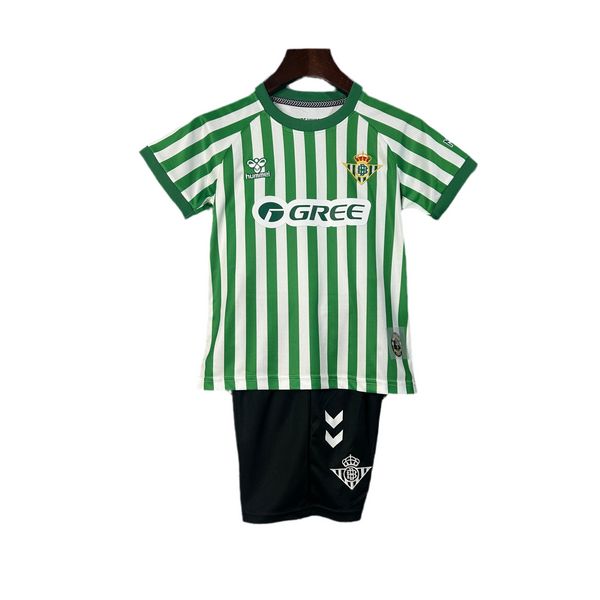 Camiseta y Pantalón Corto Niño Real Betis 25/26 Final Uefa Conference League
