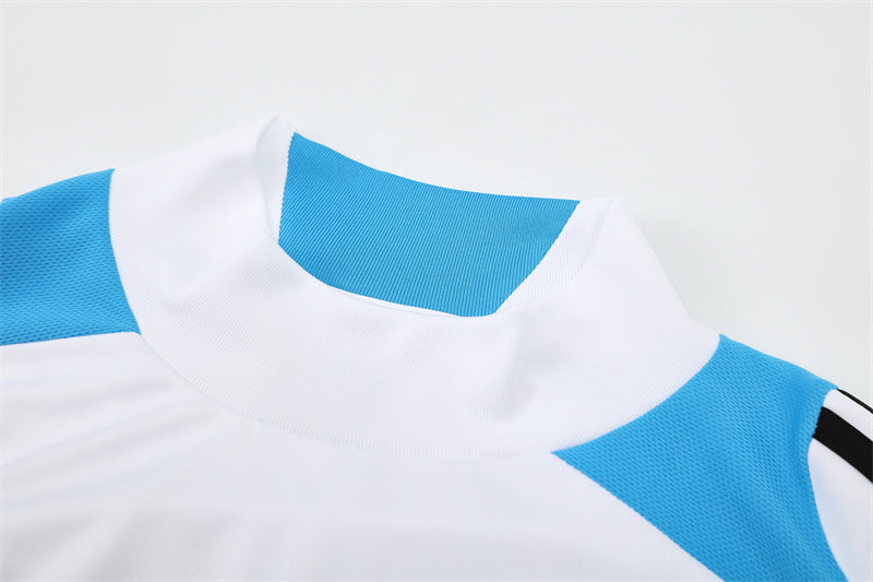 Camiseta de entrenamiento retro de manga larga del Real Madrid 12/13