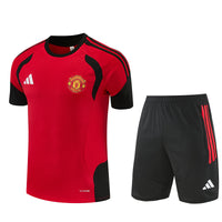 Camiseta y Pantalón entrenamiento Manchester United 26/27