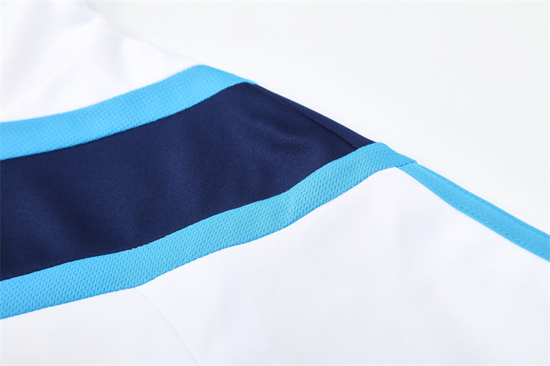 Camiseta de entrenamiento retro de manga larga del Real Madrid  09/10