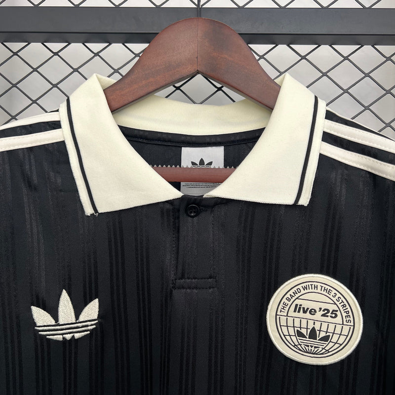 Camiseta Adidas x Oasis Tour