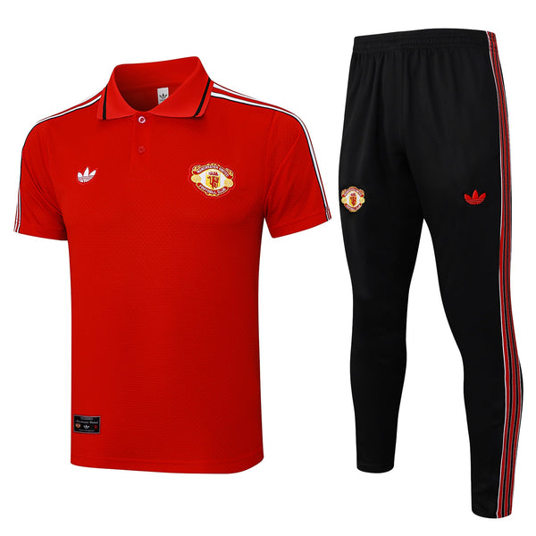 Camiseta y pantalón Manchester United 25/26
