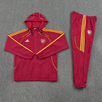Chaqueta y pantalón impermeables Arsenal 25/26