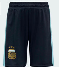 Camiseta y Pantalones Cortos para Niño Argentina - 26/27 - CON PARCHE DE CAMPEÓN DE LA COPA DEL MUNDO