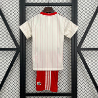 Camiseta y Pantanoles Cortos Niño Benfica edición especial 25/26