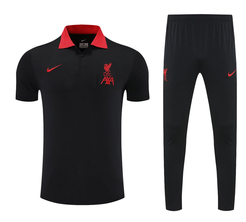 Camiseta y pantalón Liverpool 25/26