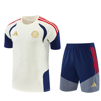 Camiseta y Pantalón entrenamiento Bayern 26/27