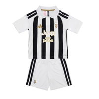 Camisa y Pantalones Cortos para Niños Juventus Home 26/27