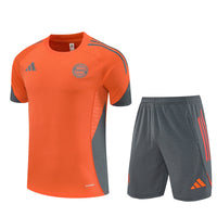 Camiseta y Pantalón entrenamiento Bayern 25/26