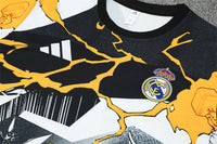 Camiseta y Pantalones Cortos Niños Real Madrid Marvel 25/26