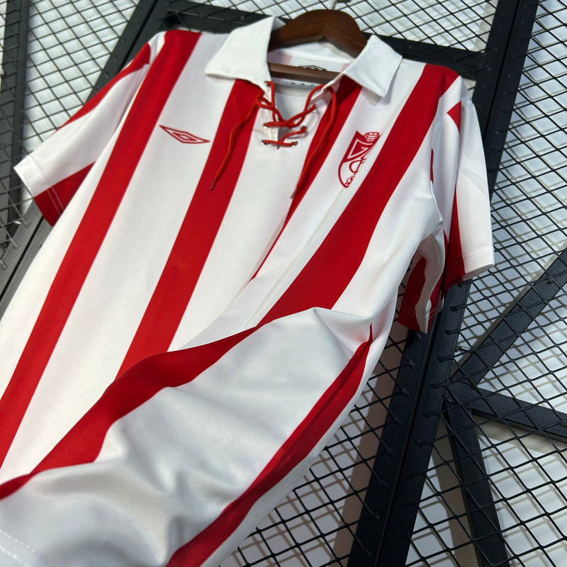 Camiseta Retro Granada Home 05/06