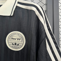 Camiseta Adidas x Oasis Tour