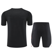 Camiseta y Pantalón entrenamiento Liverpool 25/26