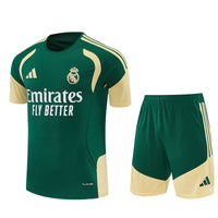 Camiseta y Pantalones Cortos Niños Real Madrid 26/27